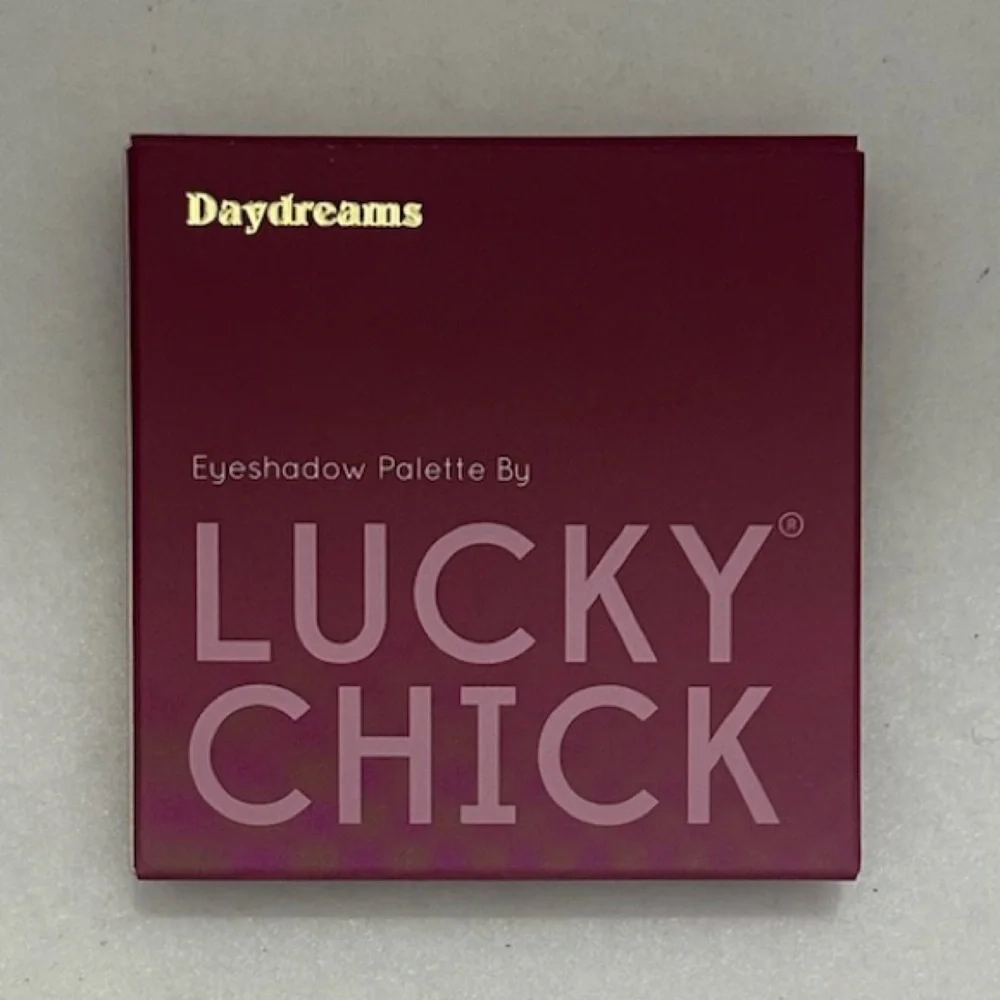 NIB Lucky Chick Daydreams Eyeshadow Palette Eyeshadow Lavender Neutrals Compact